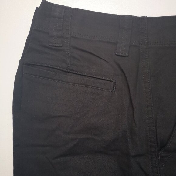 NWT Wrangler 5 Star Premium Epic Soft Men's Size 36/10 Plain Black Cargo Shorts - Picture 8 of 12